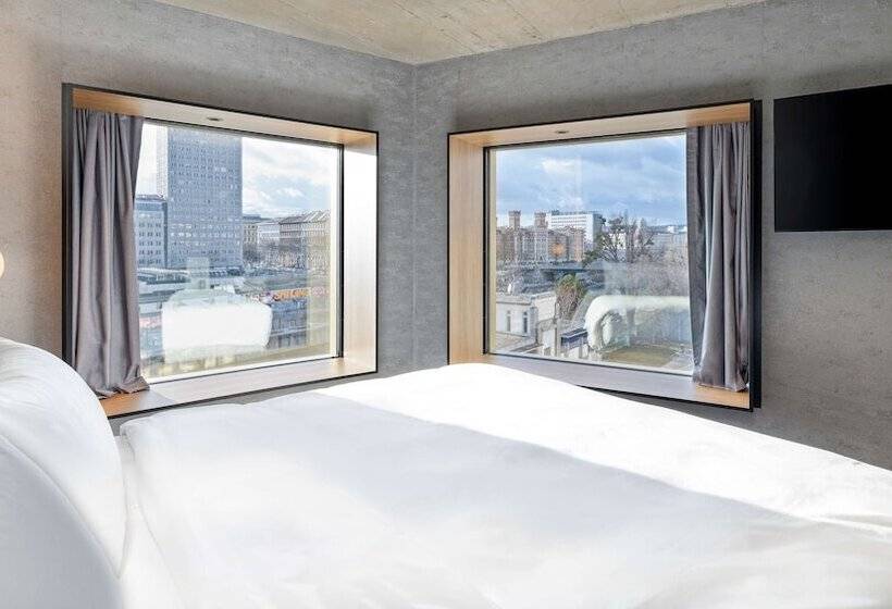 Sviitti, Radisson Red Hotel, Vienna