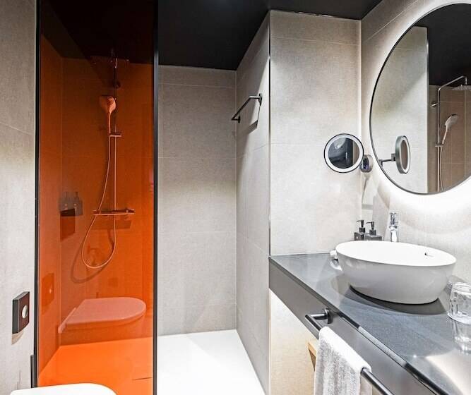 带城市景观的标准间, Radisson Red Hotel, Vienna
