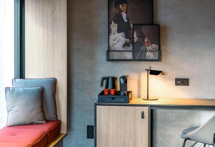 标准间带江景, Radisson Red Hotel, Vienna