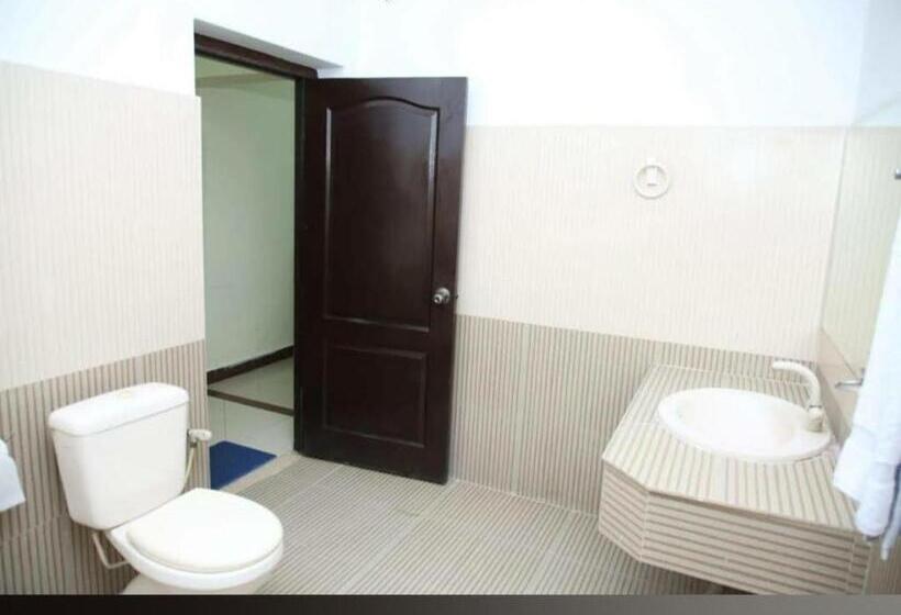 이그제큐티브 스위트, Shelton Palace