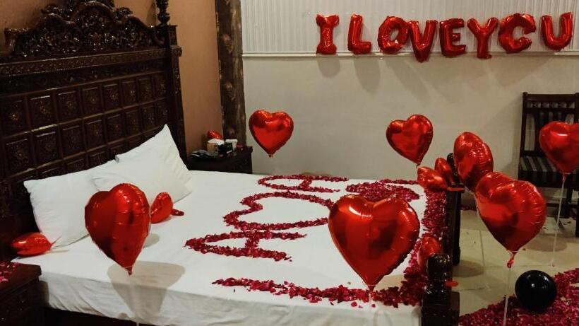 이그제큐티브 스위트, Shelton Palace