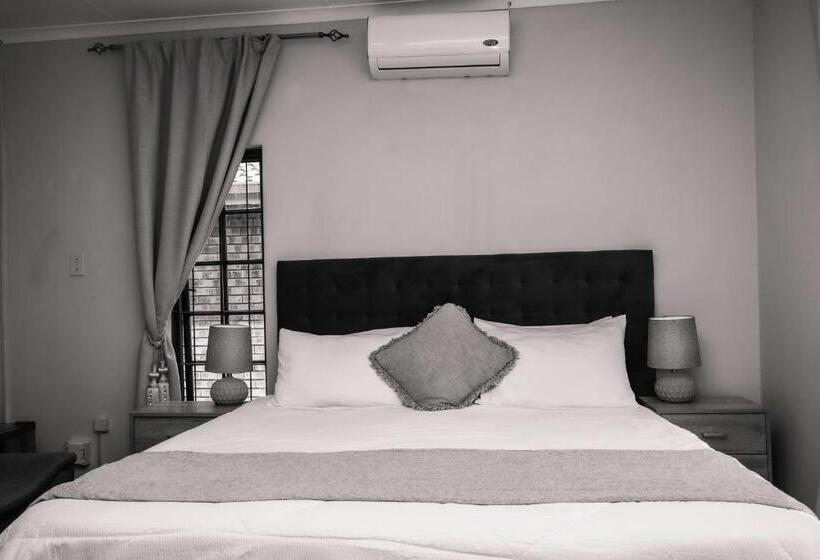 带大床的标准间, Mereke Manor