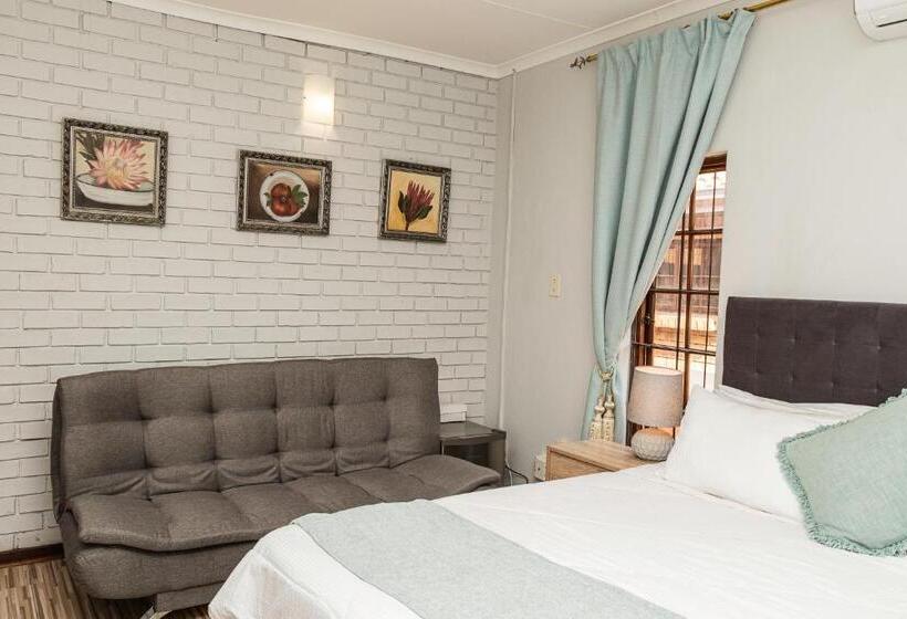 带大床的标准间, Mereke Manor