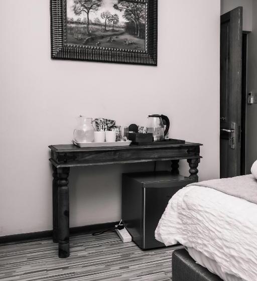 豪华房间, Mereke Manor