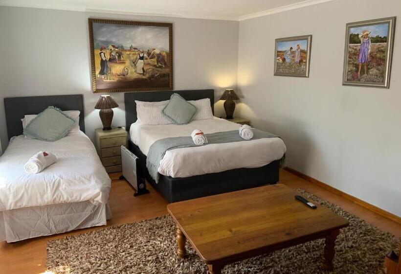 行政房间, Mereke Manor