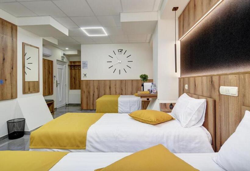 Трехместный Номер Superior, Riverside Inn Dunaparti Szuterén