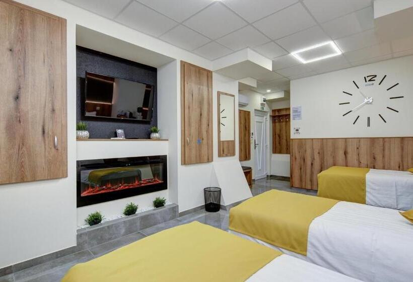 Трехместный Номер Superior, Riverside Inn Dunaparti Szuterén