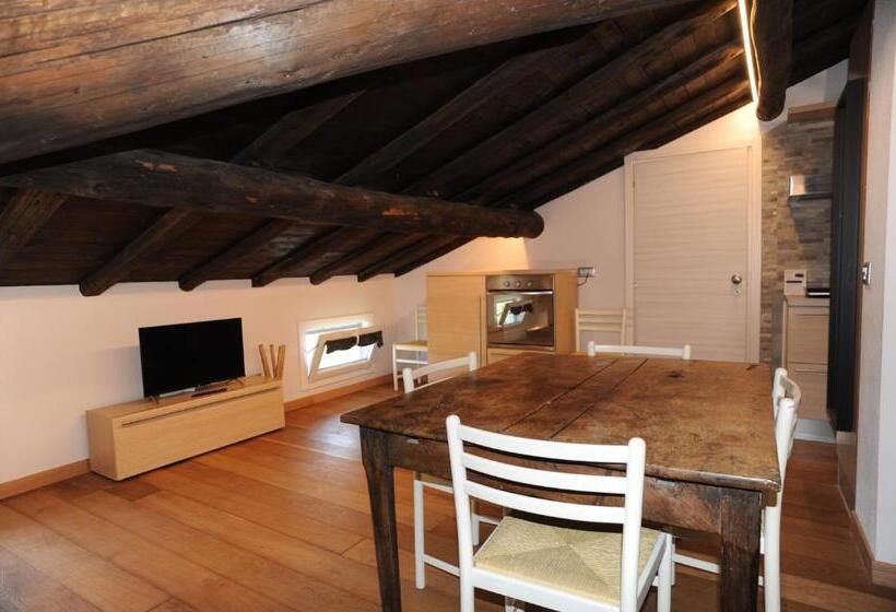 דירת שני חדרים, Tlcafè Hospitality