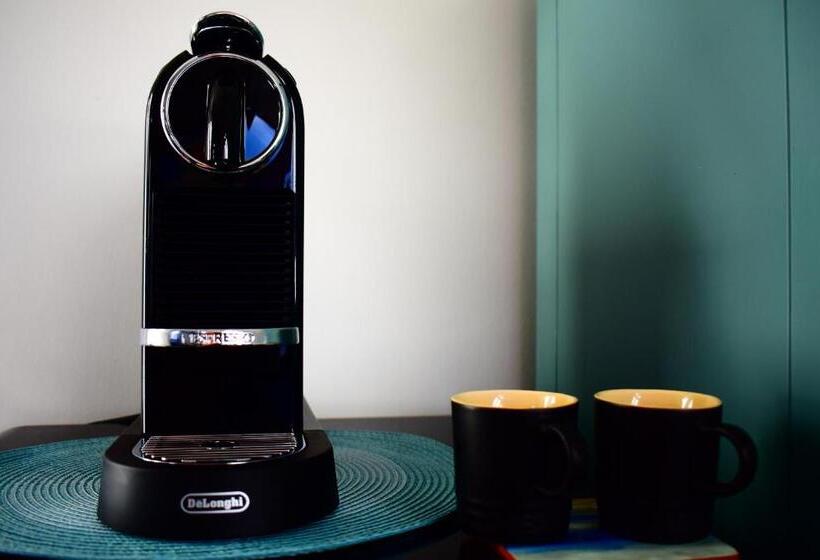 디럭스 테라스 룸 바다 전망, Clouds B&b