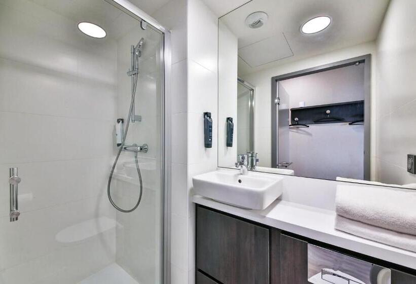 חדר משפחתי, Easyhotel Paris Charles De Gaulle Villepinte