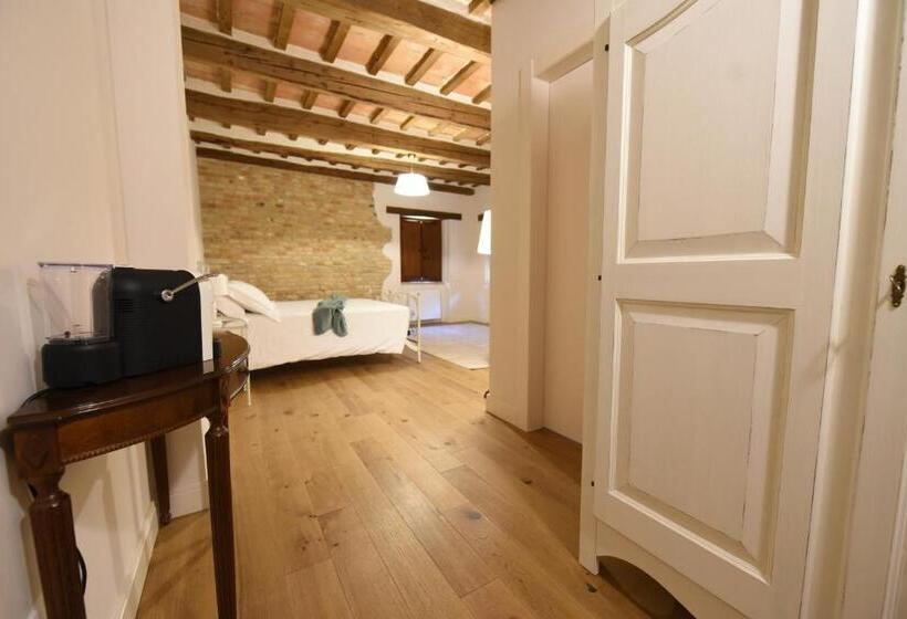 חדר סטנדרט נוף לבריכה, Villa Shmitanka