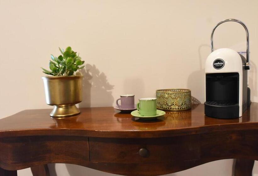 חדר סטנדרט עם טרסה, Villa Shmitanka