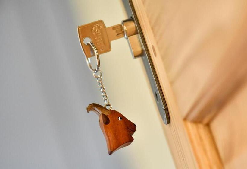 غرفة قياسية ثلاثية مطلة علي الحديقة, Les Jardins De Falguière