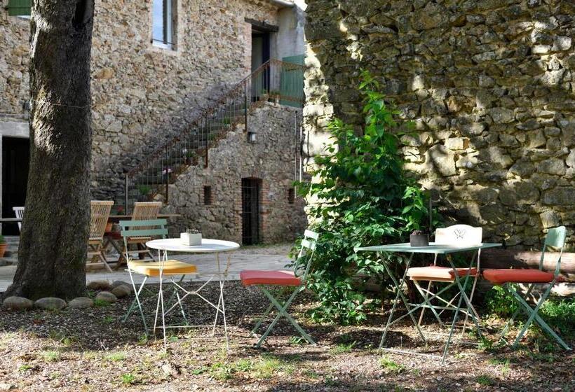 غرفة قياسية رباعية مطلة على الحديقة, Les Jardins De Falguière