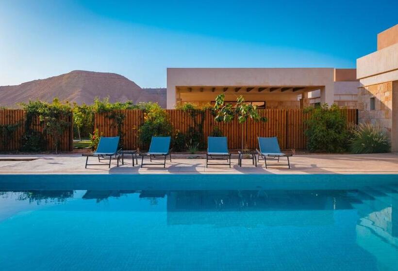 ガーデンビューの1ベッドルームビラ, The Valley Resort