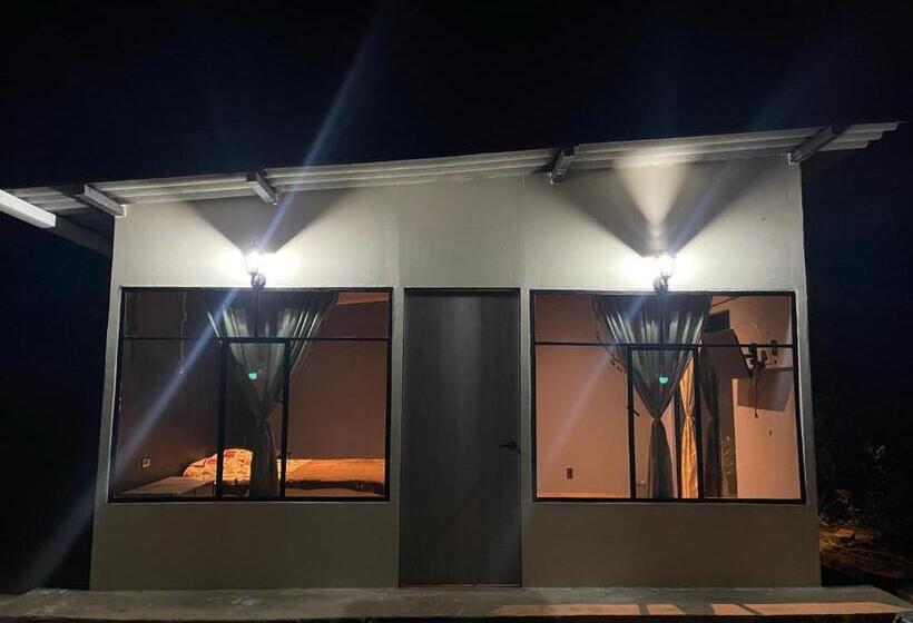 一居室别墅, Alex Country House