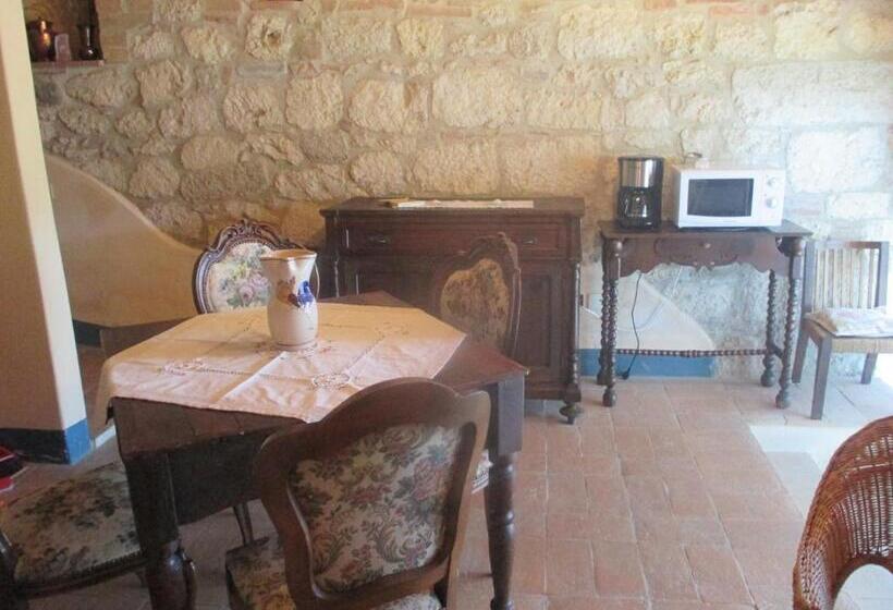 בית, 2 חדרי שינה, Agriturismo Stigliano