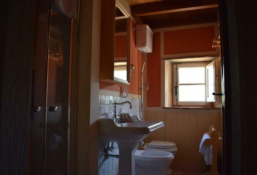 דירת חדר נוף לגינה, La Fornella Dell Anita