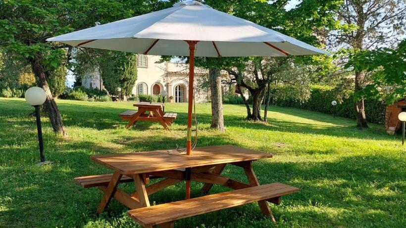 דירת חדר נוף לגינה, La Fornella Dell Anita