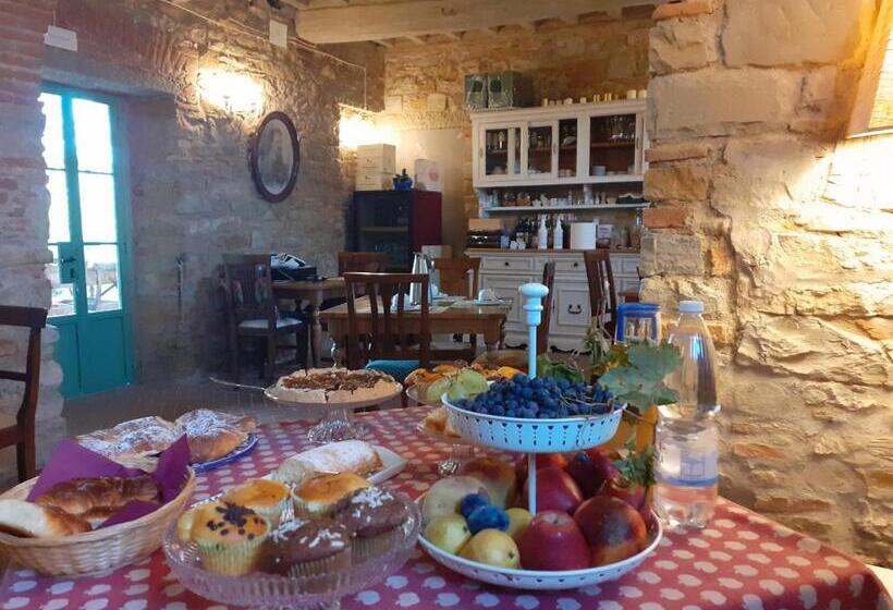 דירת חדר נוף לגינה, La Fornella Dell Anita