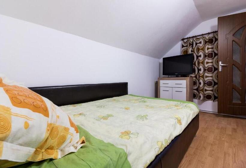 Четырехместный Номер Стандарт, Casa De Vacanta Jeny