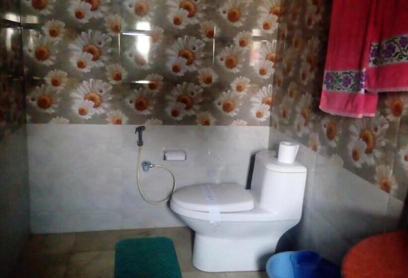 デラックスルーム, Lime Villa On Ganga Ghat