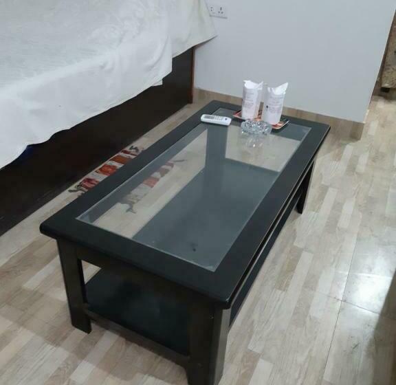 デラックスルーム, Lime Villa On Ganga Ghat