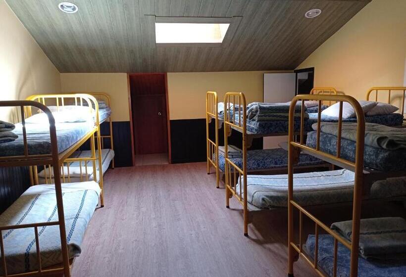 Pokój Rodzinny, Alberg Residència Esportiva Els Isards