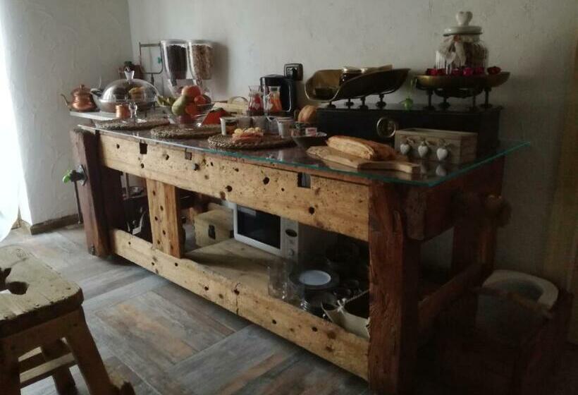 Номер Стандарт с Балконом, B&b Le Ciaf