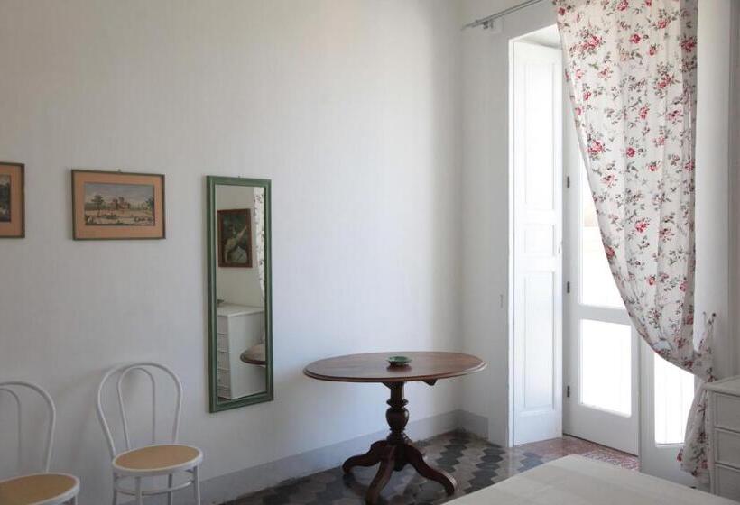 침실 2개 바다 전망 아파트, Al Vecchio Castello