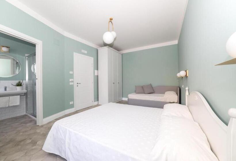 Семейный Номер, Alemar Sirolo