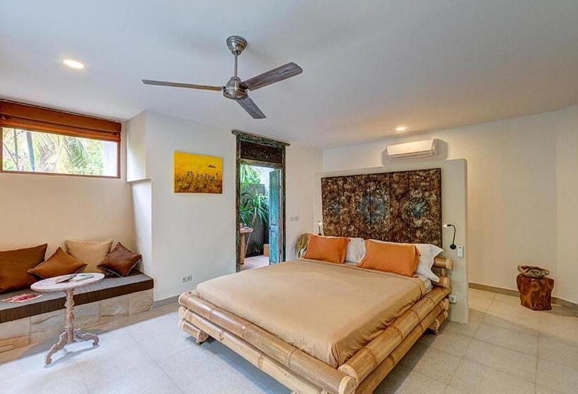 חדר סופריור, Ganesh Lodge