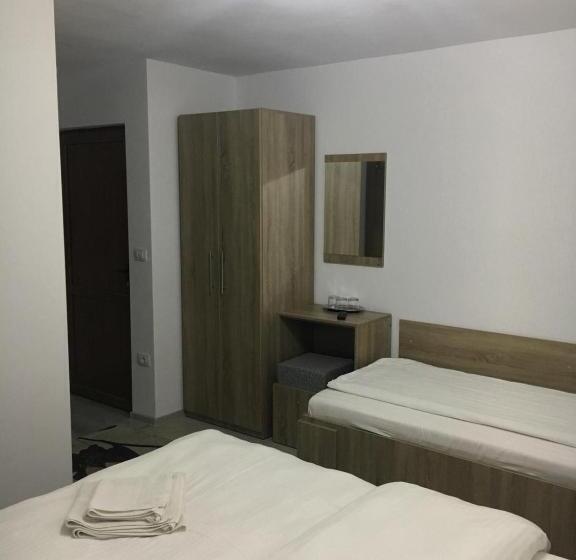 اتاق استاندارد سه نفره, Vila Fan Confort