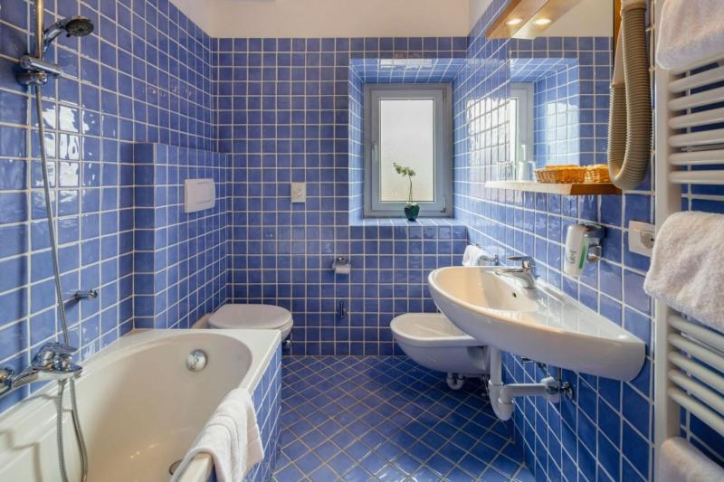 スタンダードルーム, Aquila