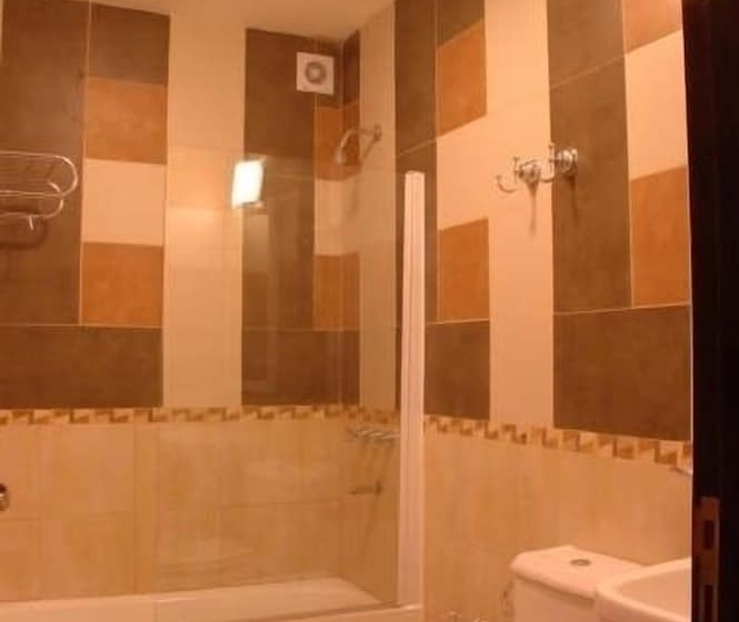 스탠다드 트리플 룸, Aybal