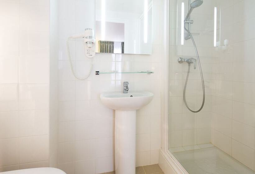 Четырехместный Номер Стандарт, Beaurepaire