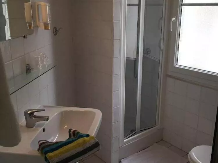 スタンダードルーム, Brit Hotel Des Grands Hommes   Bordeaux Centre