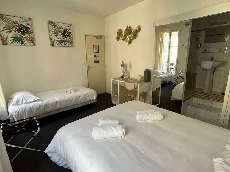スタンダードトリプルルーム, Brit Hotel Des Grands Hommes   Bordeaux Centre
