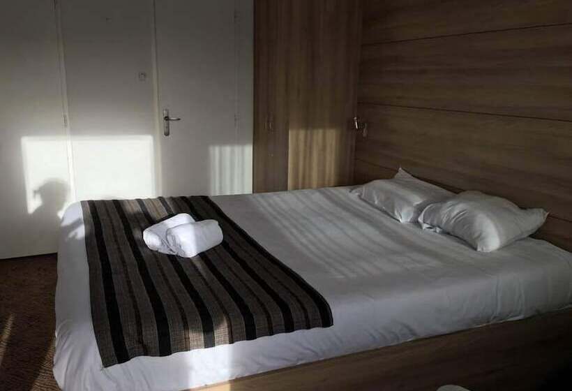 Номер Стандарт, Couett Hôtel Loudéac
