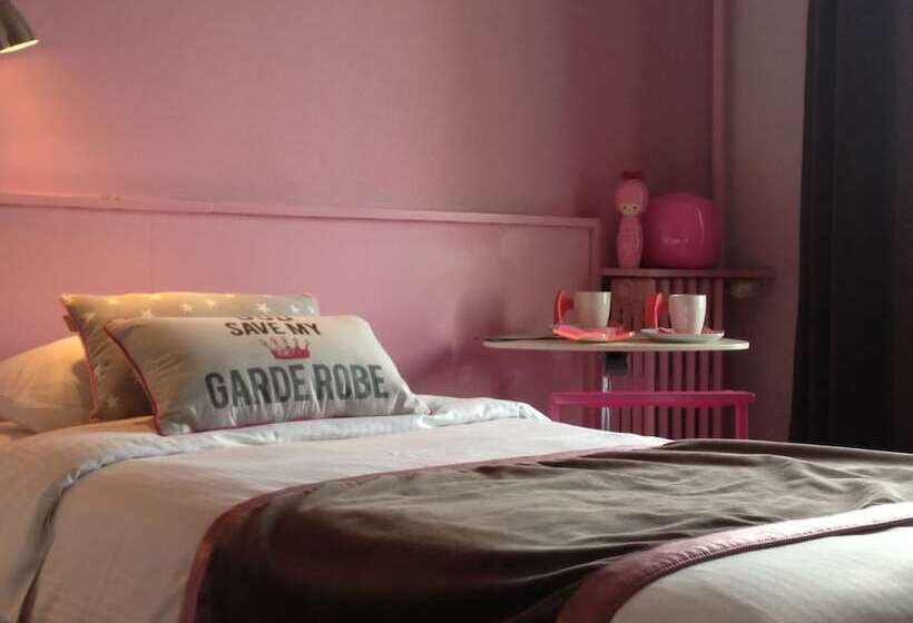 스탠다드 싱글 룸, De La Croix Rousse