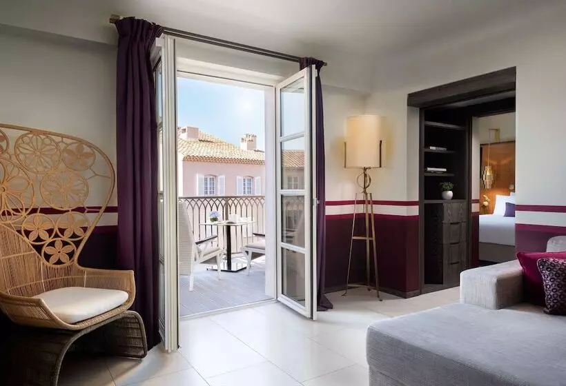 テラス付スイート, De Paris Sainttropez