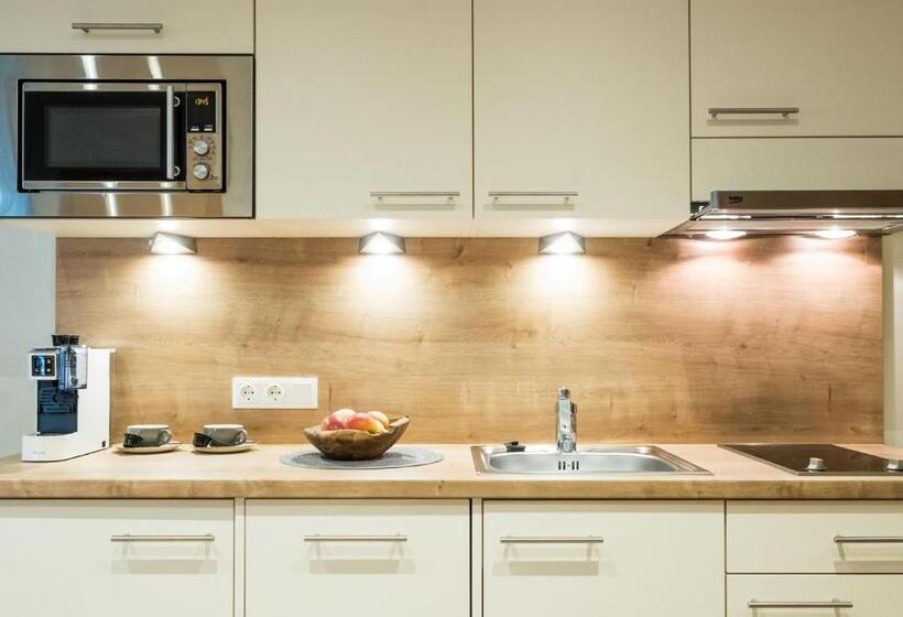 شقة غرفتين, Family Apart Stubai