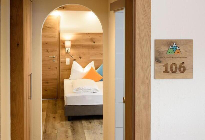 غرفة كومفورت, Family Apart Stubai