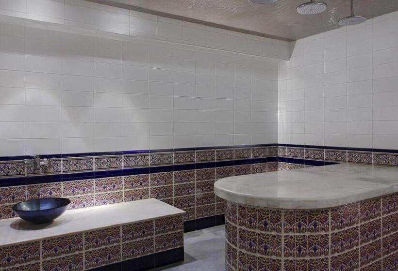 Номер Классический Вид на Город, Four Points By Sheraton Riyadh Khaldia