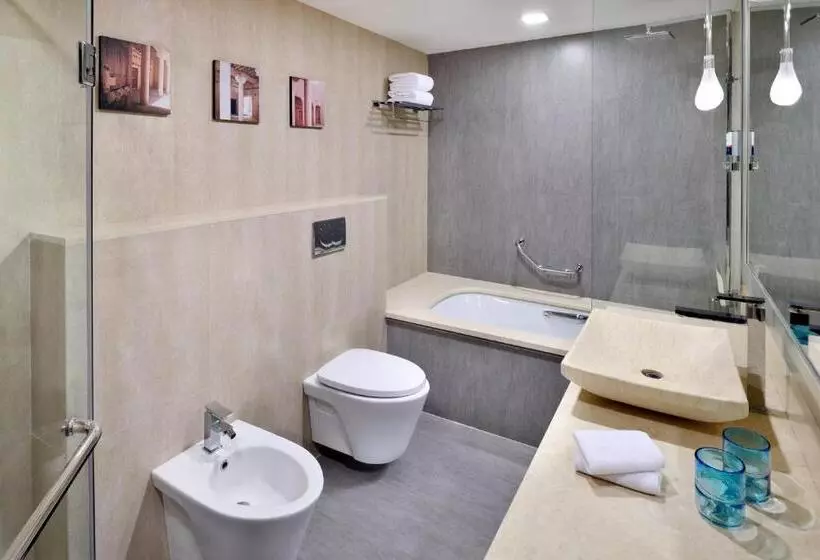 سوئیت مدیریتی 2 خوابه, Four Points By Sheraton Riyadh Khaldia