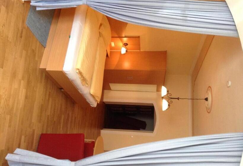 スタンダードルーム, Gasthof Post