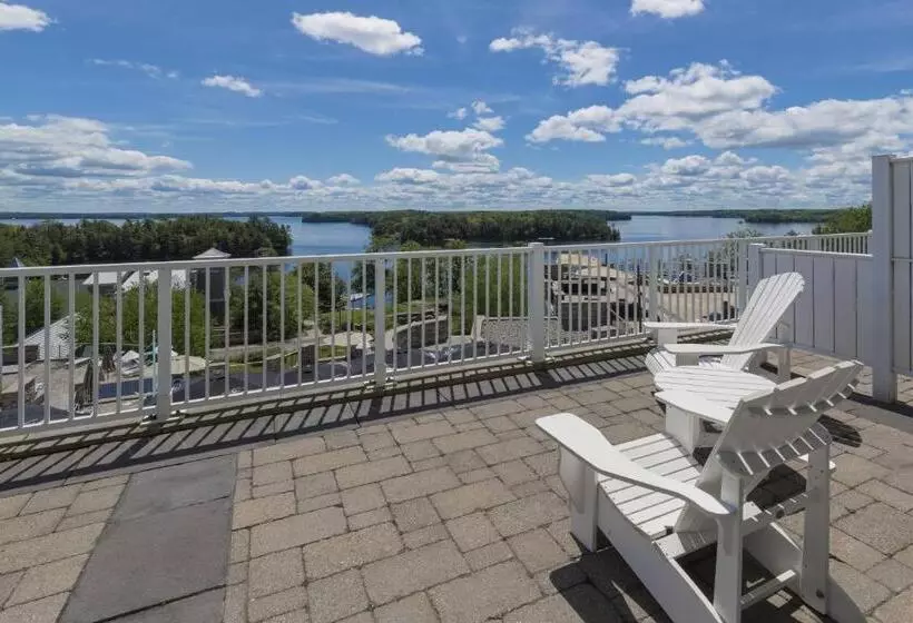 キングサイズベッドのスイートルーム, Jw Marriott The Rosseau Muskoka Resort & Spa