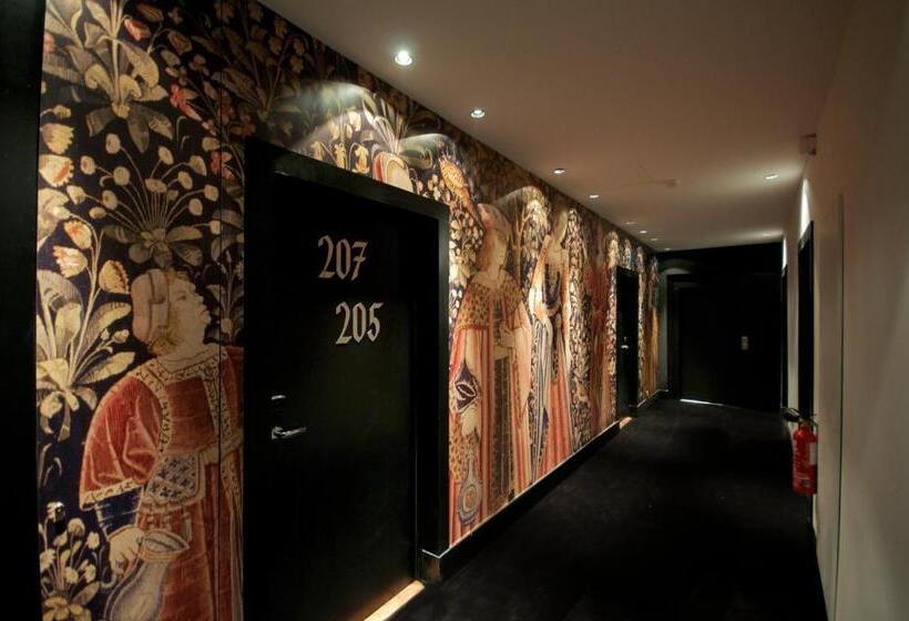 ファミリールーム, Le Cesar