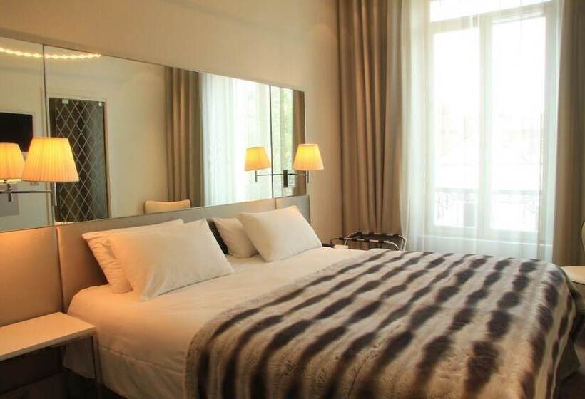 غرفة كومفورت, Le Cesar