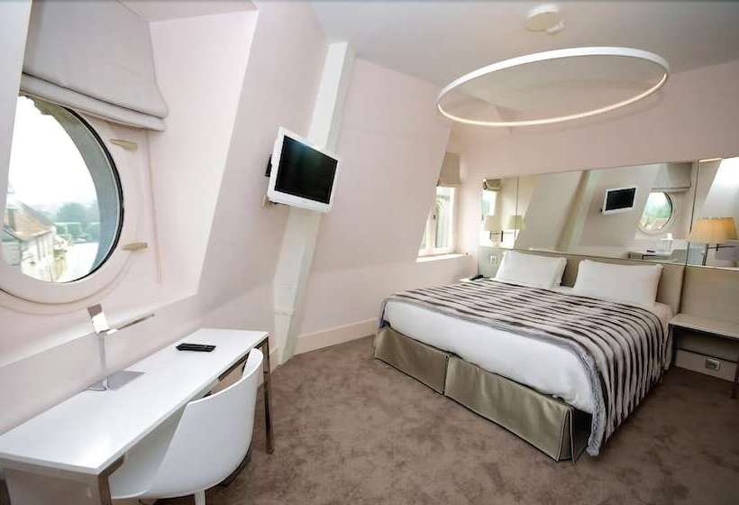 ファミリールーム, Le Cesar